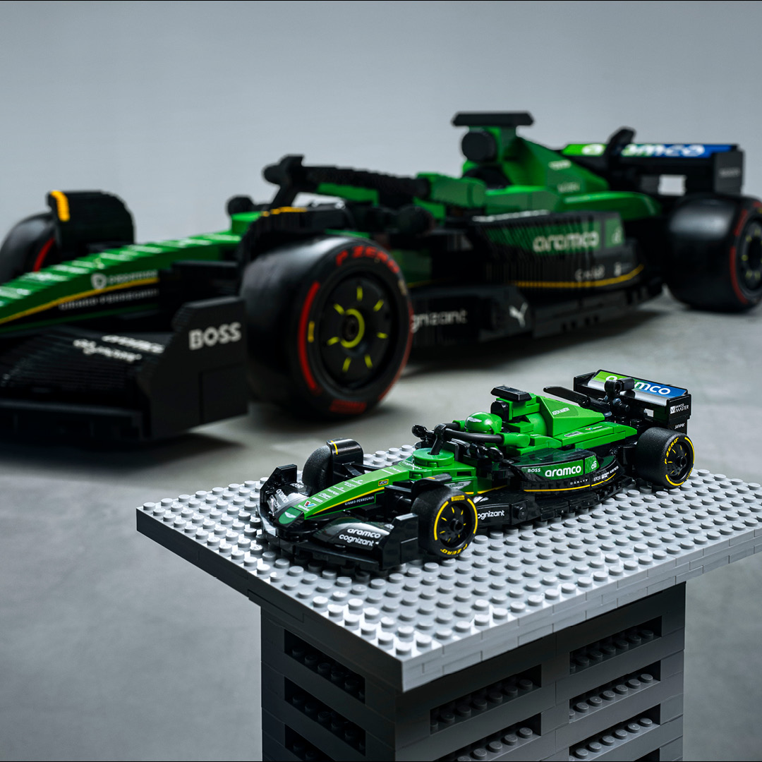 lego f1 07 ast 16 hall 1x1 v01 lowres.jpg